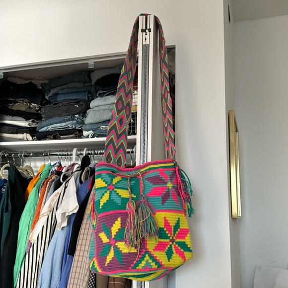 Handmade wayuu woven bucket summer bag - Picture 1 of 2